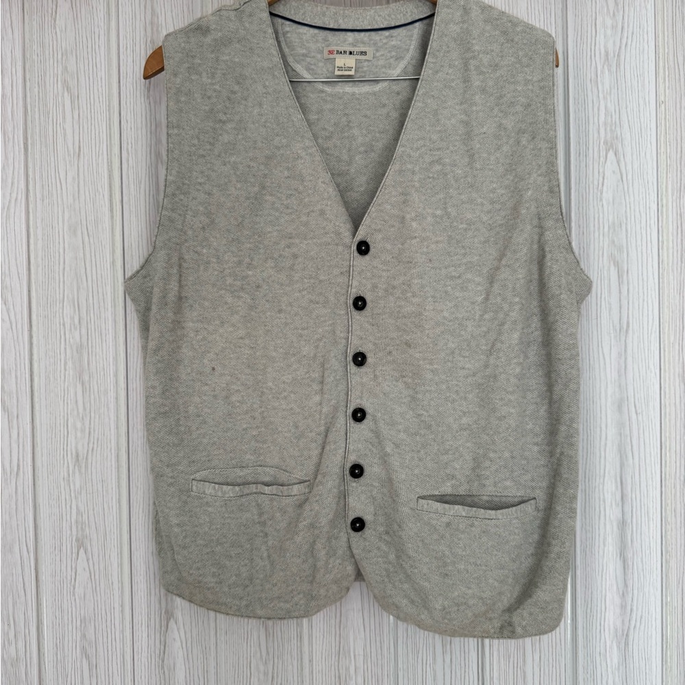 Men's Classic Gray Vest
